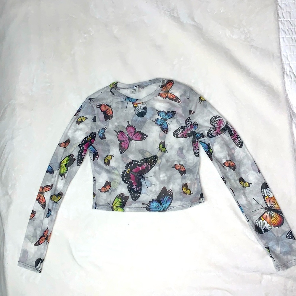 Sheer butterfly 🦋 crop top